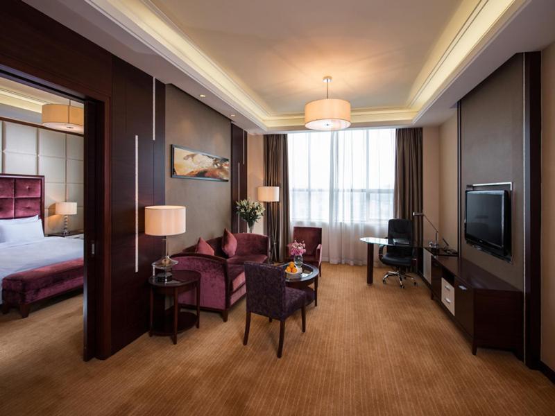 Vienna Hotel Shenzhen Exibition Center Buitenkant foto