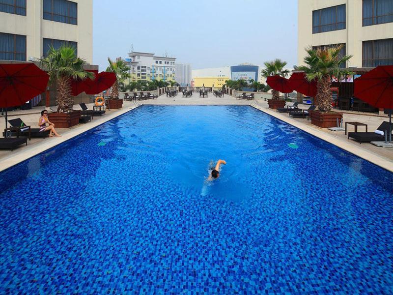 Vienna Hotel Shenzhen Exibition Center Buitenkant foto