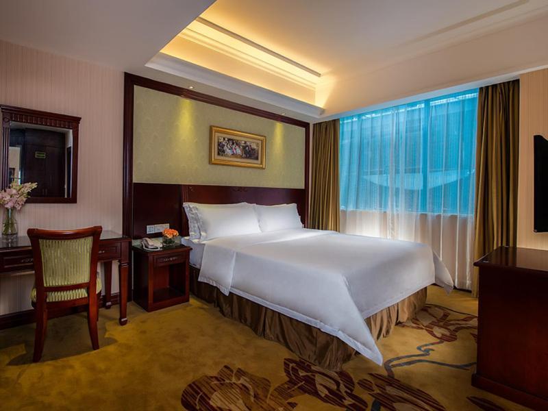 Vienna Hotel Shenzhen Exibition Center Buitenkant foto